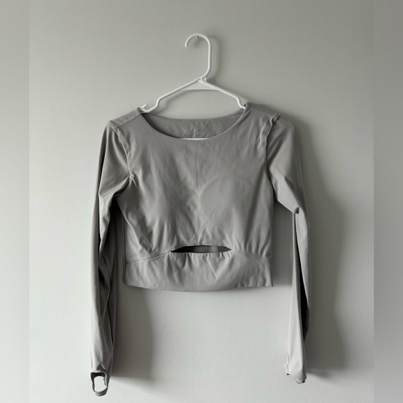 Jed North Padded Workout Top with Thumb Hole - Picture 2 of 6